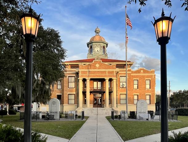 The Old Courthouse Heritage Museum