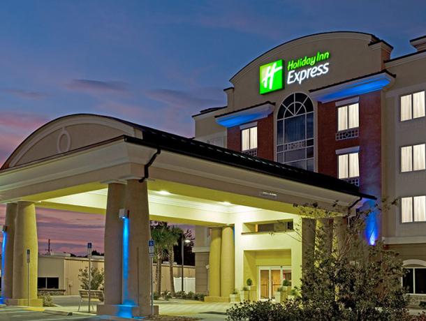 Holiday Inn Express -- Crystal River