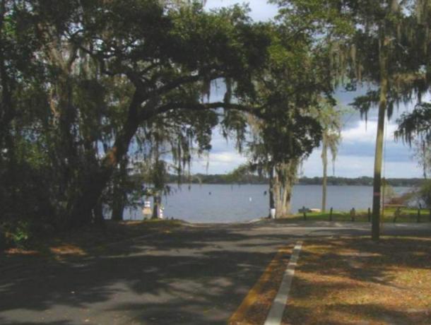 North Apopka Boat Ramp