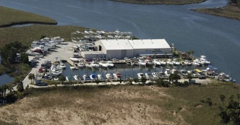 Twin Rivers Marina | Discover Crystal River