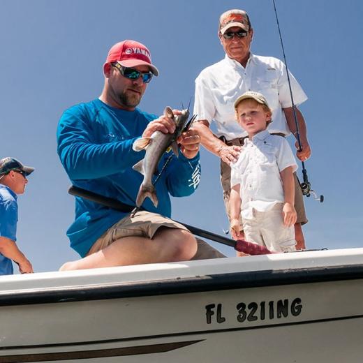 vintage dads fishing shirt - Gem